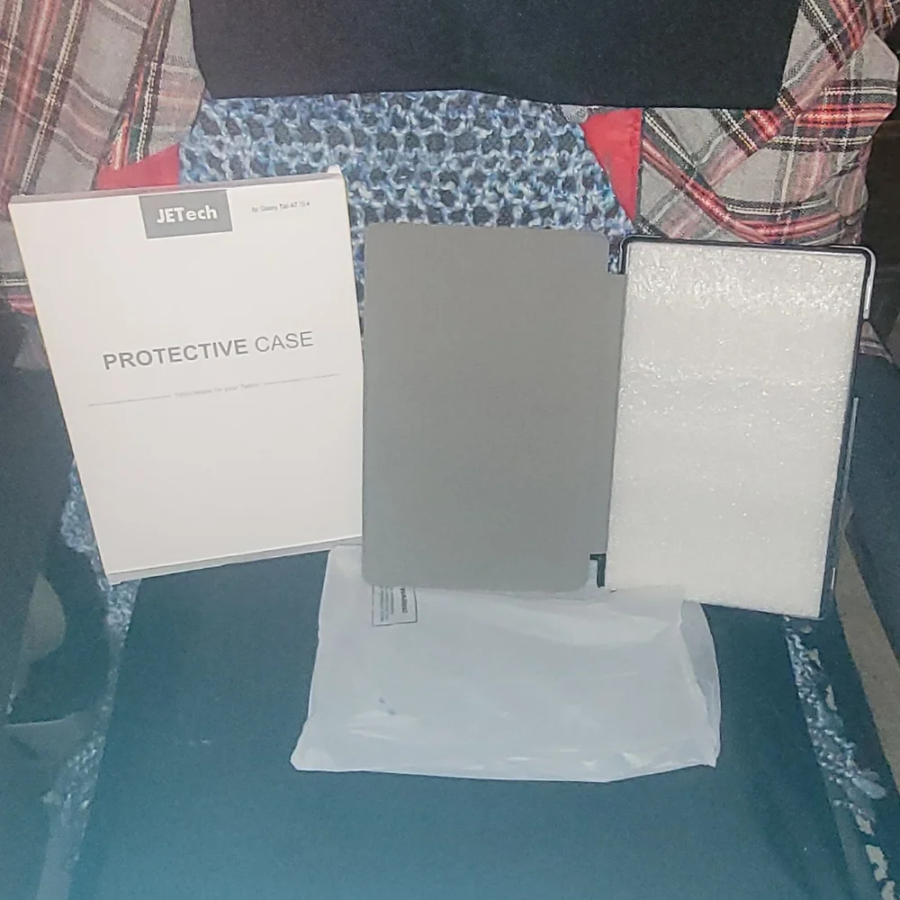 NWOT black tablet cover